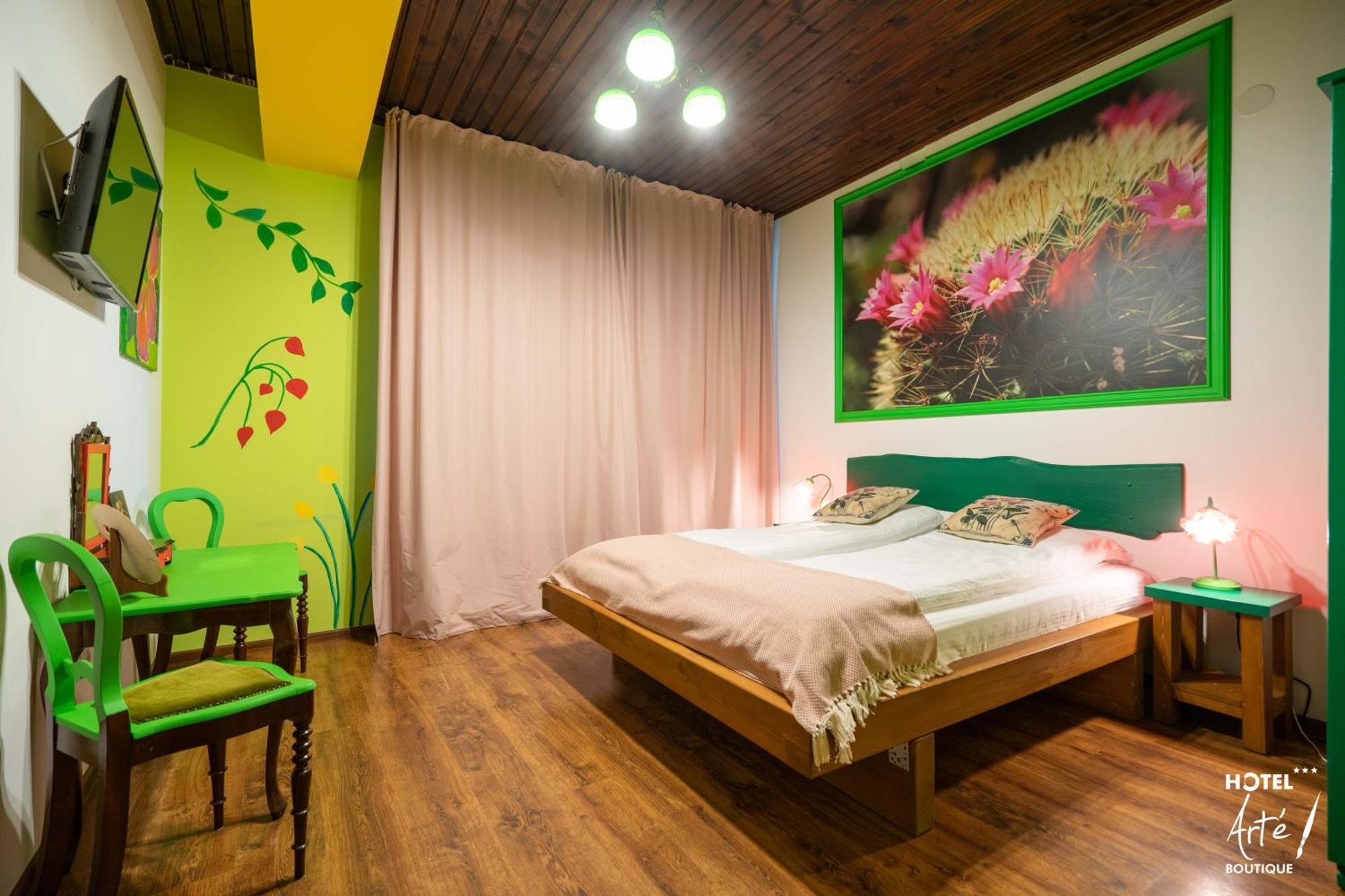 Art'E Boutique Rooms Бэиле-Тушнад Экстерьер фото